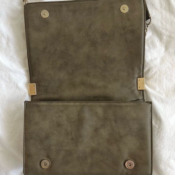 Bebe purse - Picture 3 of 4